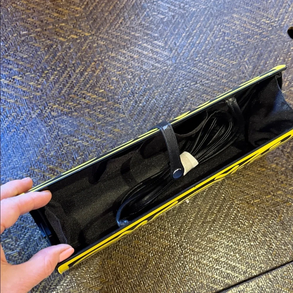 Keith Haring print Patricia Field Vibrant Yellow and Black Graphic Clutch- NWOT - Picture 2 of 9